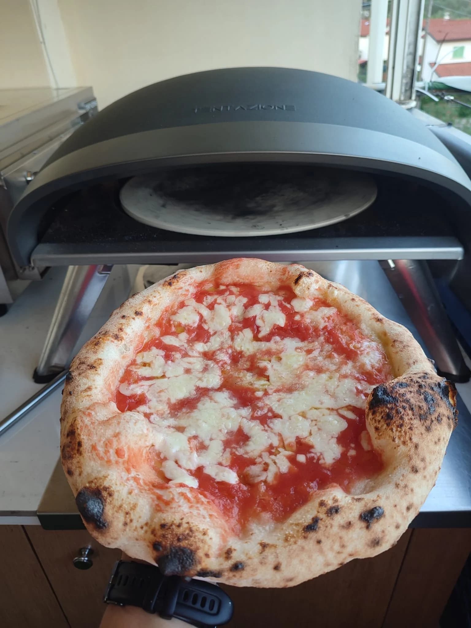 Tentazione Air: Gasofen mit rotierendem Pizzastein, 40 cm (16″) 4