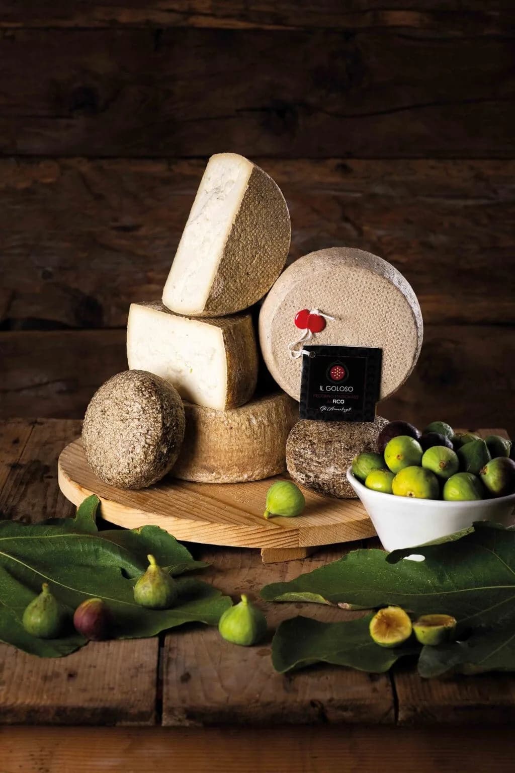 Rocca Toscana · Pecorino Il Goloso al Fico ca. 340 g (gereift, ganzer Laib) 2