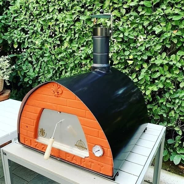Pizza Party · 70x70 Holzbackofen 2