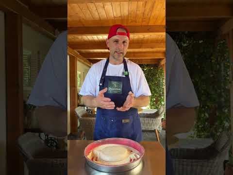 T.O.P. 126 Cseresznyés “pinsa” burrátával